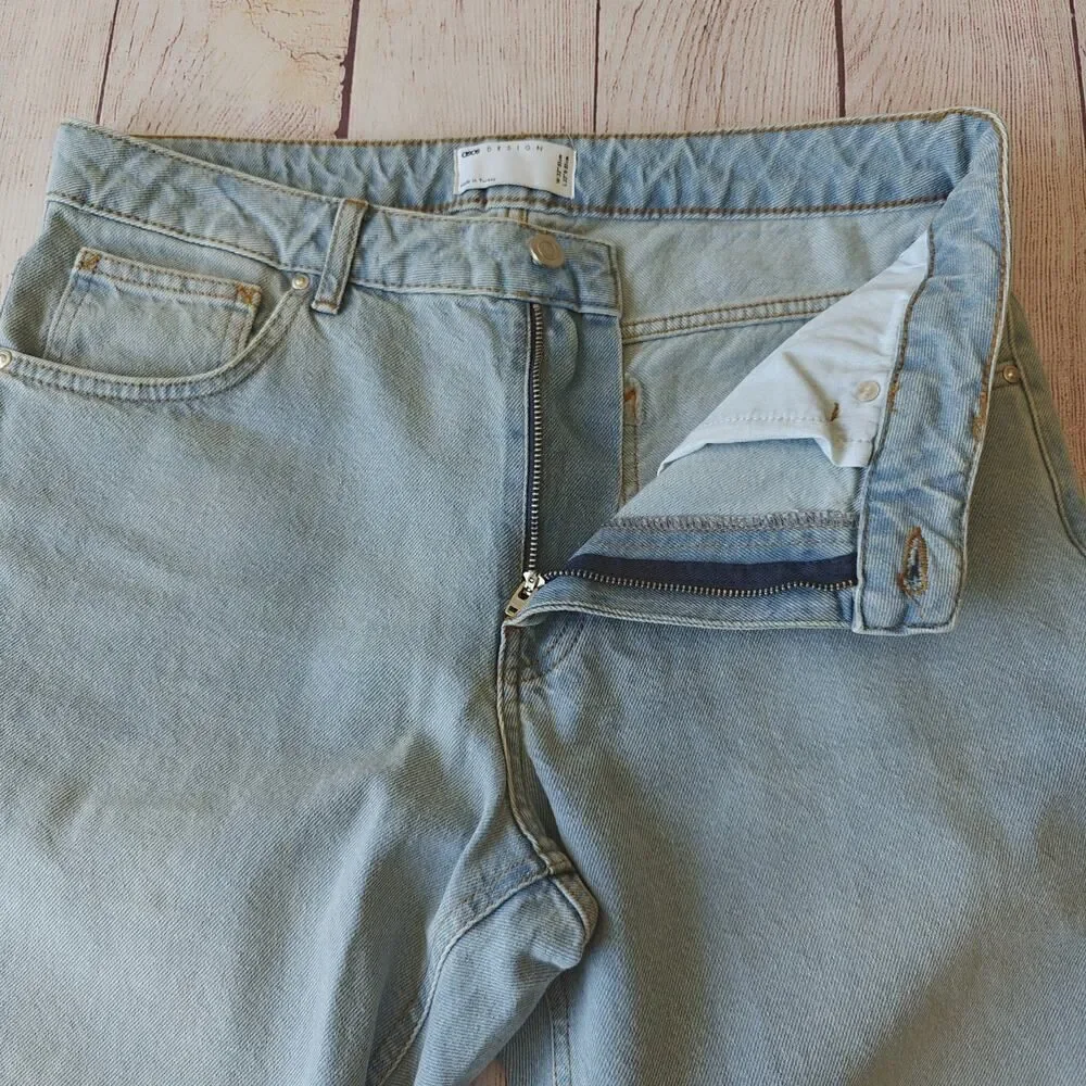 ASOS DESIGN tapered jeans sz 32